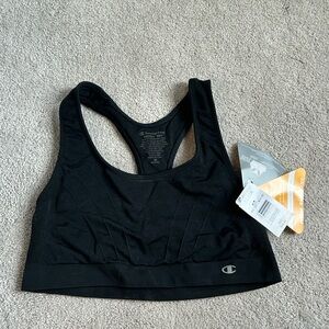 NWT women’s black champion bra
